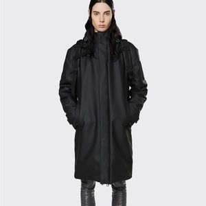 Rains Glacial Coat in xs black, new without tags